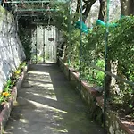 鲁丽文瑞酒店 住宿加早餐酒店